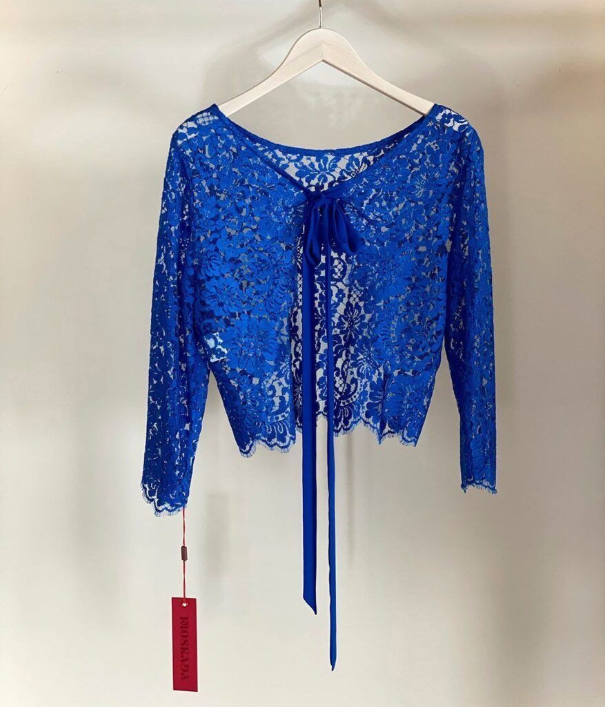 Top de Chantilly azul MOSKADA