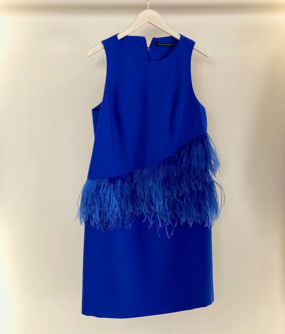 Vestido plumas cintura MOSKADA