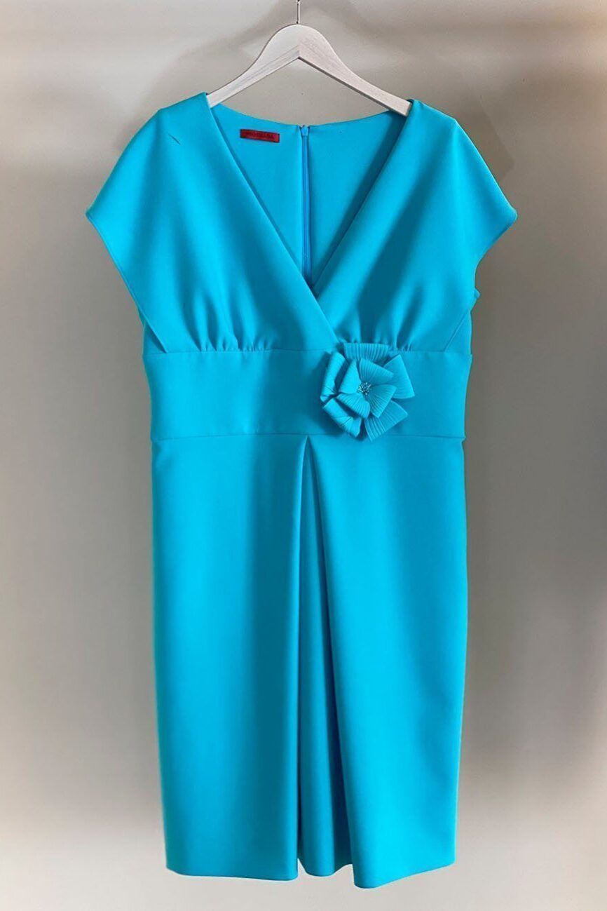 Vestido detalle flor MOSKADA