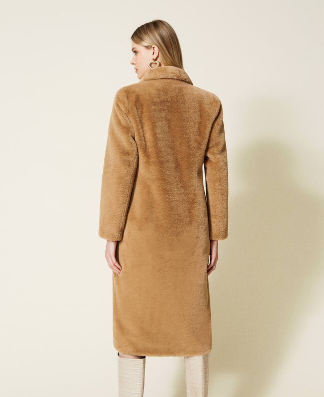 Abrigo texturizado con doble botonadura TWINSET