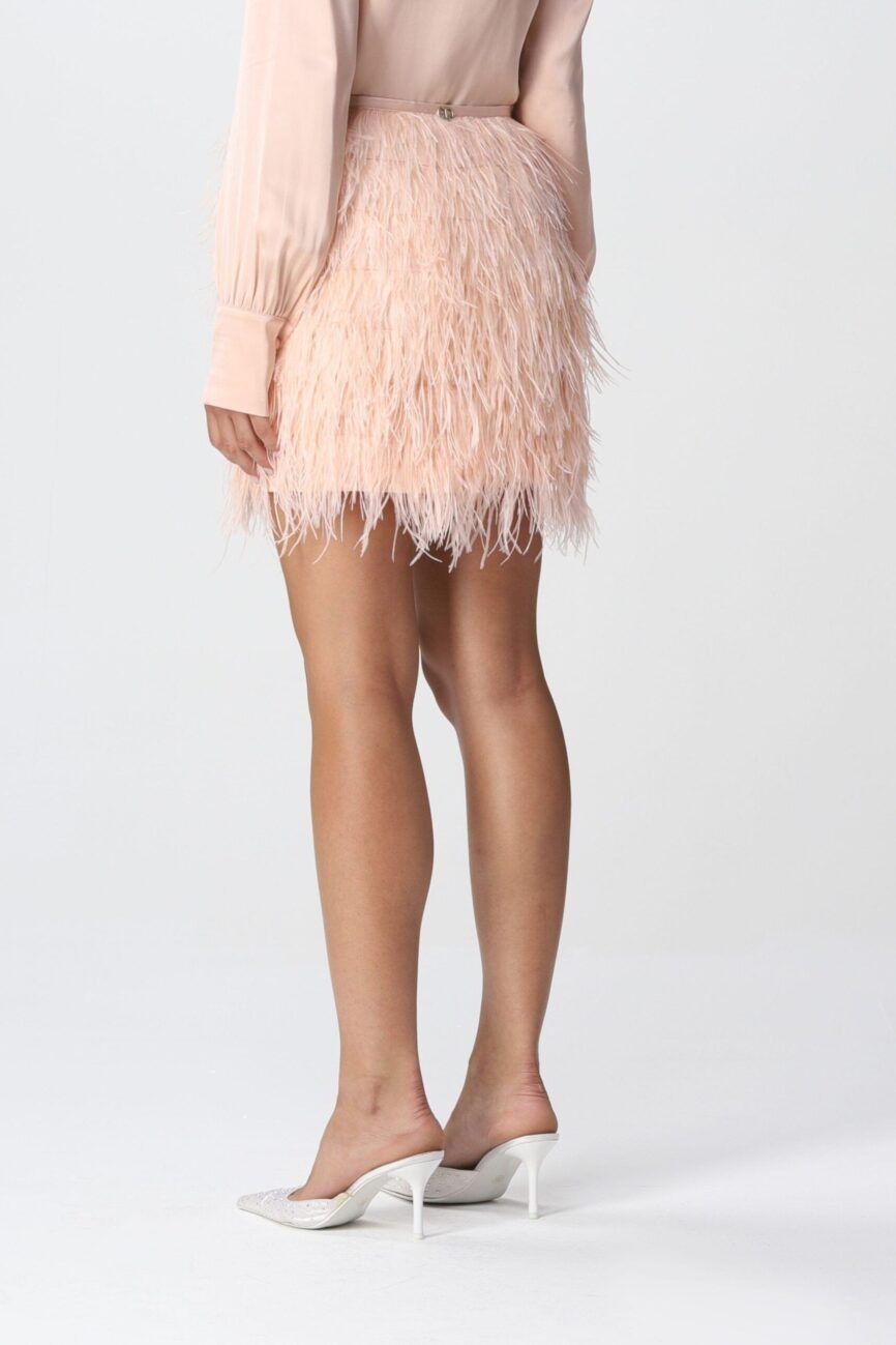 Minifalda de raso con plumas TWINSET
