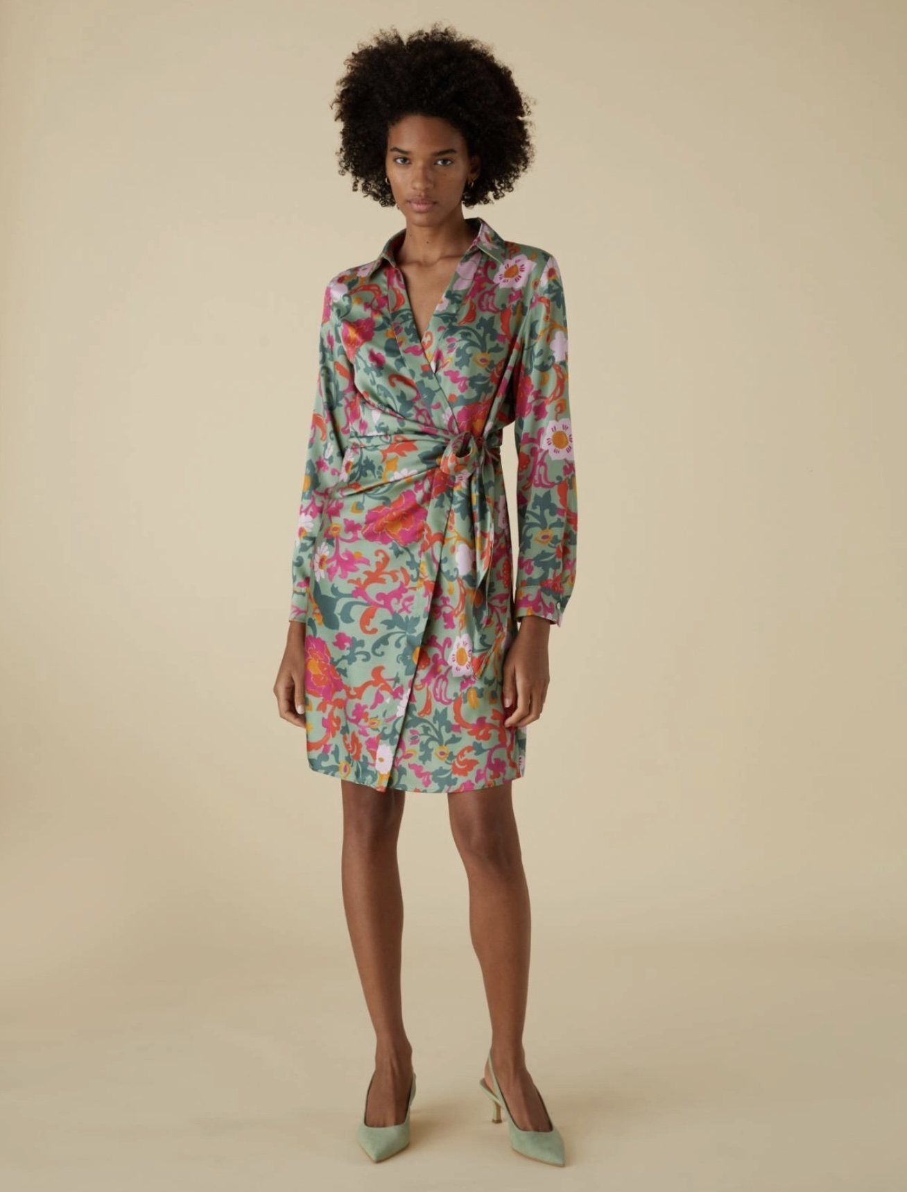 Vestido floral cruzado EMME MARELLA