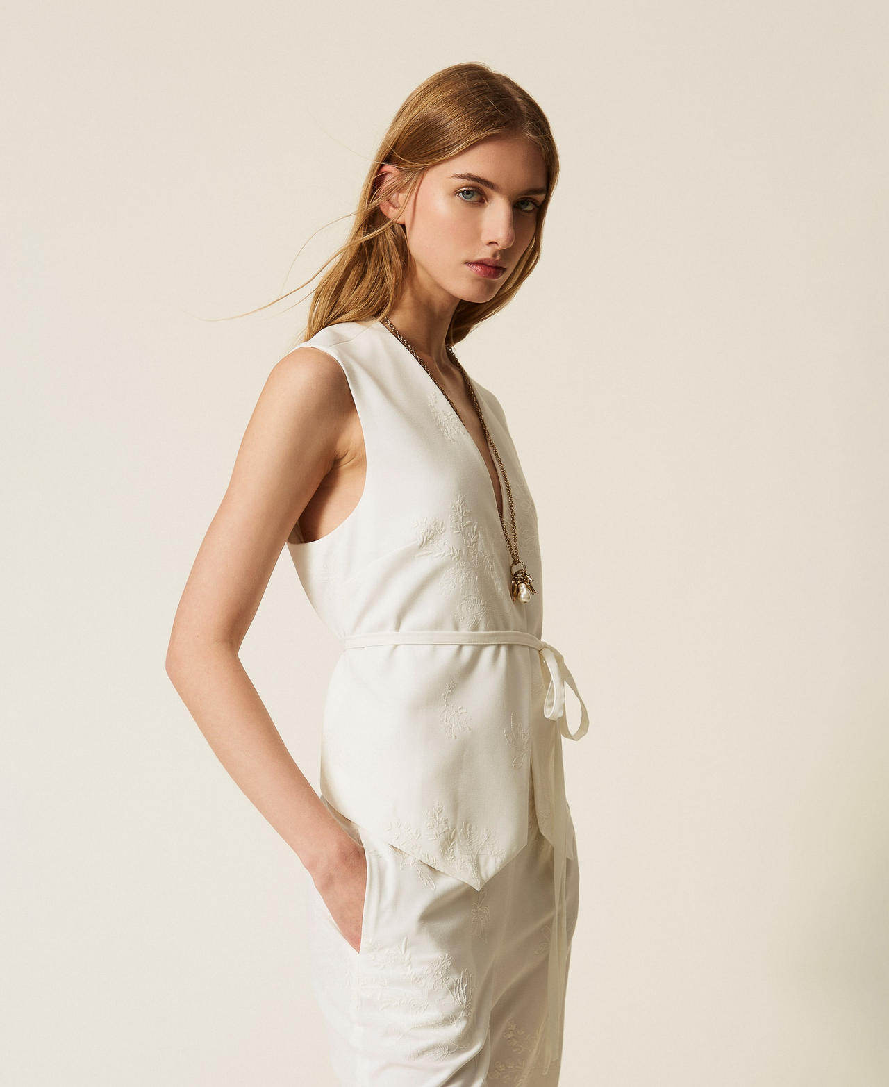 Chaleco bordado TWINSET - Imagen 4