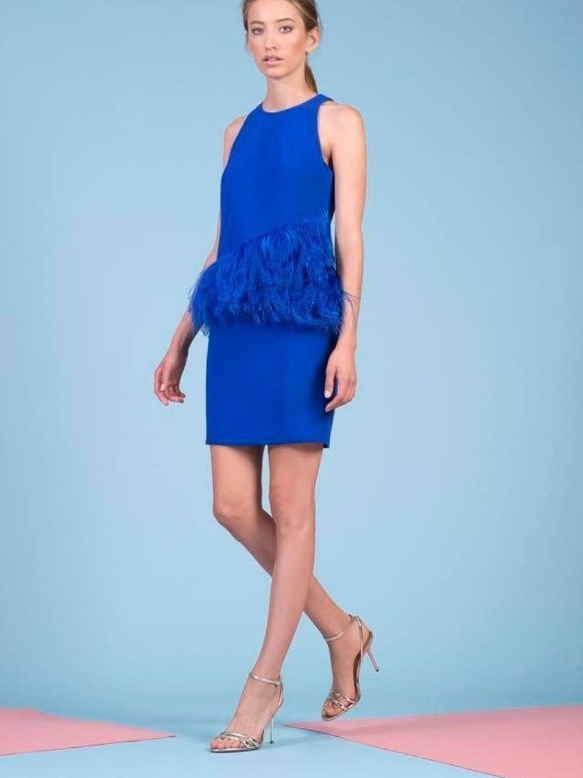 Vestido plumas cintura MOSKADA